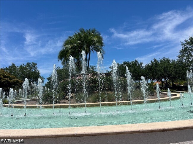9727 Acqua Ct Unit 418