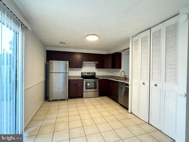 Building Photo - 8604 Hamilton Ct Rental