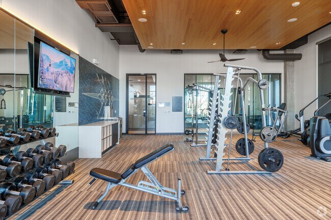 Fitness Center - Hudson on Farmer