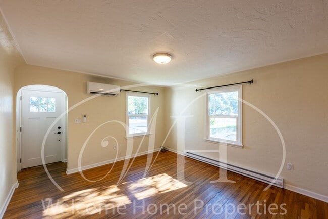 Photo - 320 SE 4th St Unit 320 4th,  A