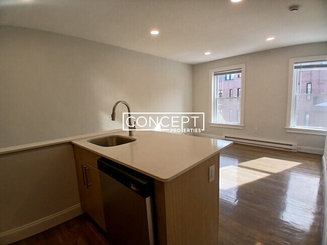 Photo - 529 Beacon St Unit 21CP