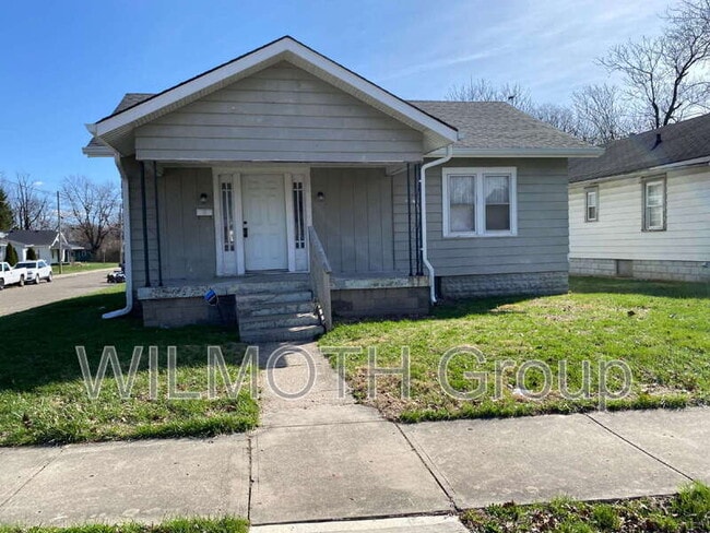 Building Photo - 2002 Arrow Ave