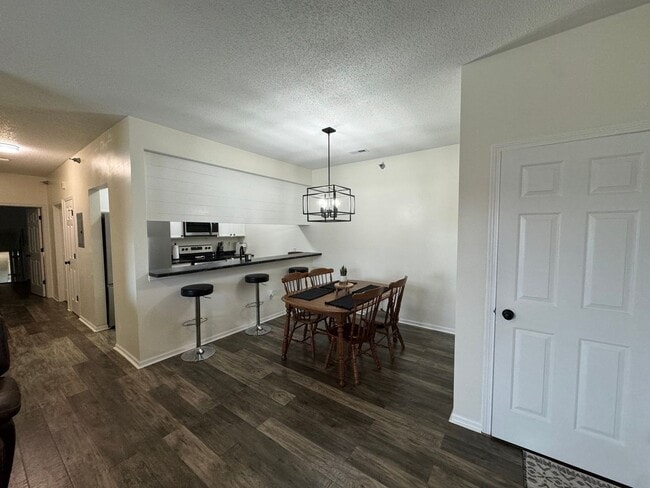 Photo - 1207 NE 5th Ln