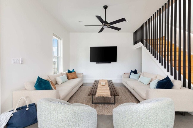 Building Photo - 218 George C Wallace Blvd Unit SI ID1511629P