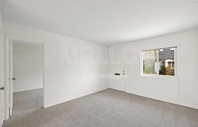 Photo - 10224 Holburn Dr