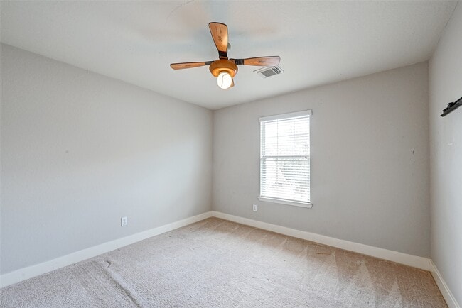 Photo - 7603 Chalk Hill