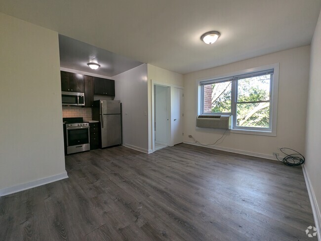 Building Photo - 1851 N Humboldt Blvd Unit #1850-410 Rental