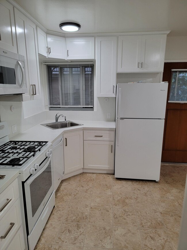 Photo - 1018 E Imperial Ave