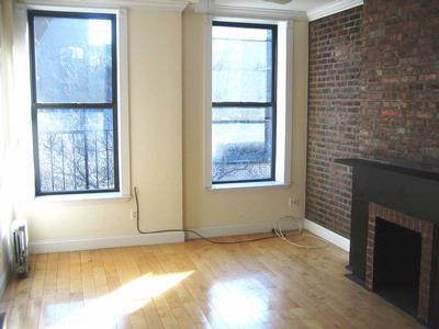 Building Photo - 53 Leroy St Rental
