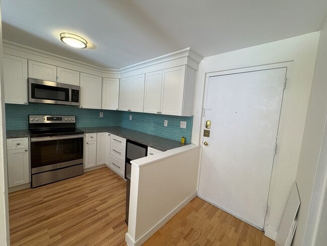 Photo - 1321 Worcester Rd Unit 307