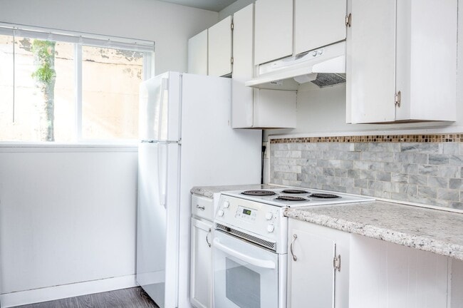 Photo - Spring Terrace