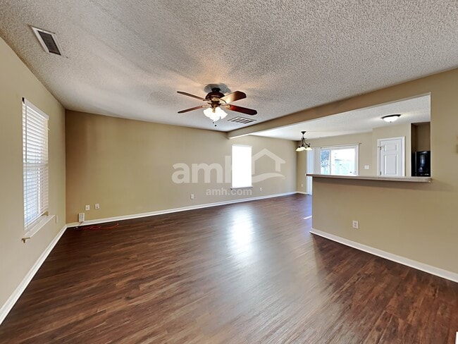 Photo - 3601 Croydon Mill Way