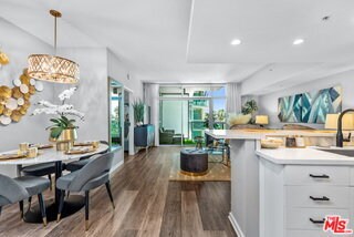 Photo - 13700 Marina Pointe Dr