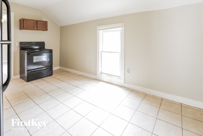 Photo - 838 Prescott St
