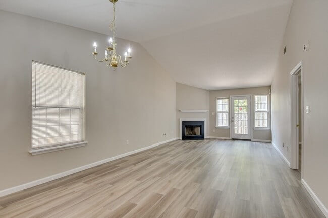 Photo - 2014 Emerald Bay Dr