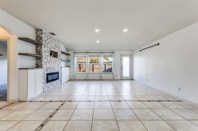Photo - 509 Creekside Dr