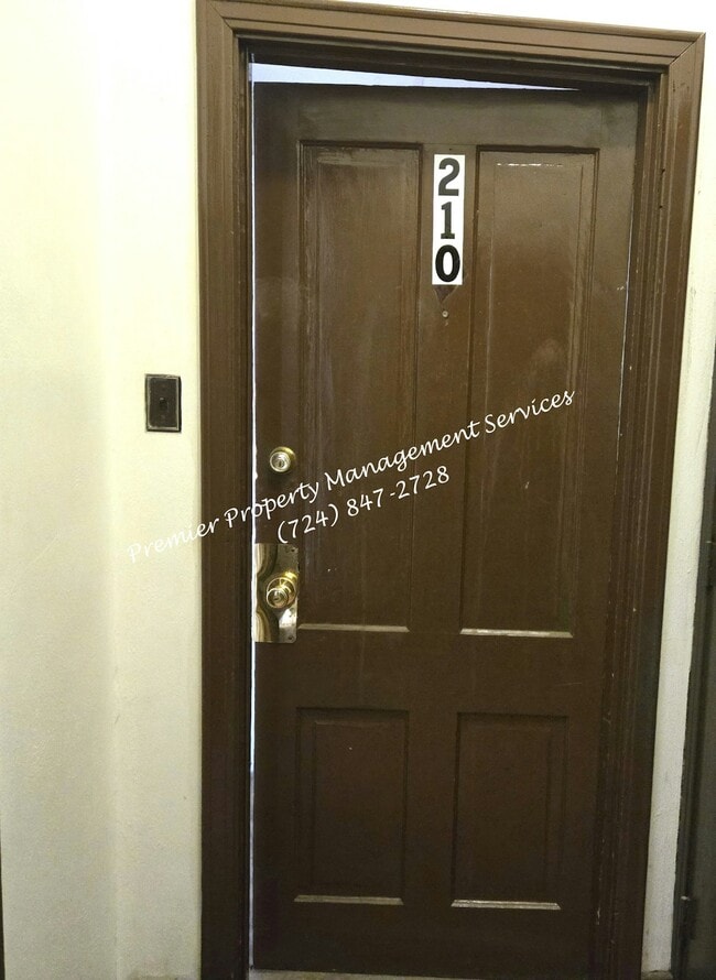 Photo - 415 N Main St Unit 210