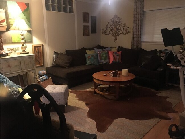 Photo - 101 S W Ave Unit A1