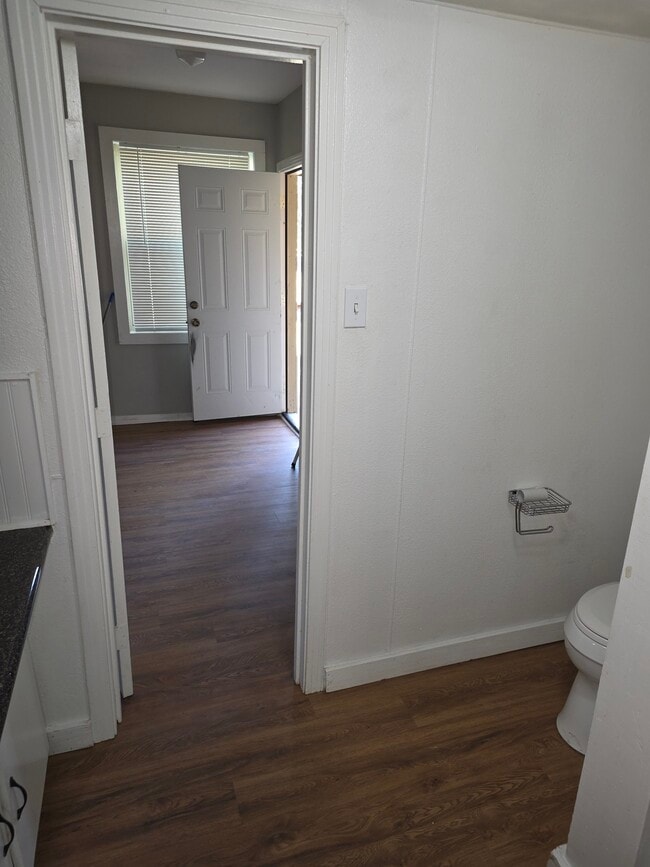 Photo - 309 Peverly St