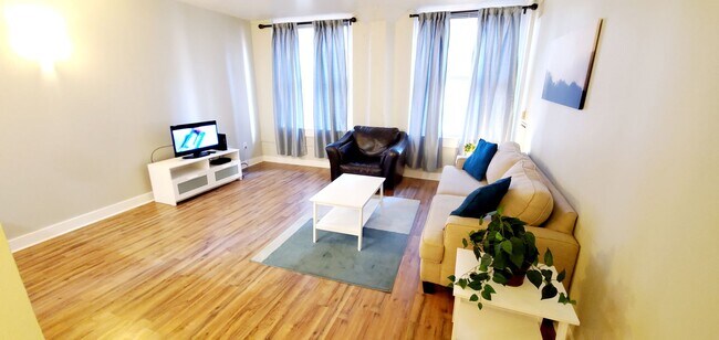 Photo - Executive 1 Bedroom Apartment right off 16th St. Mall - All Utilities Included!