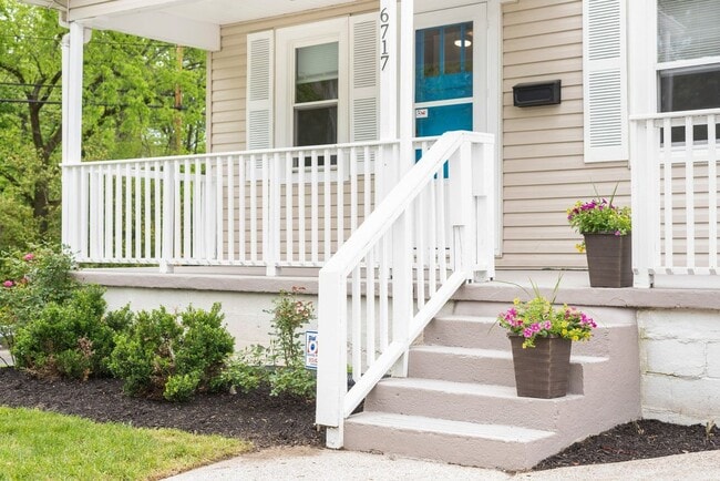 Photo - 6717 E Ledge St