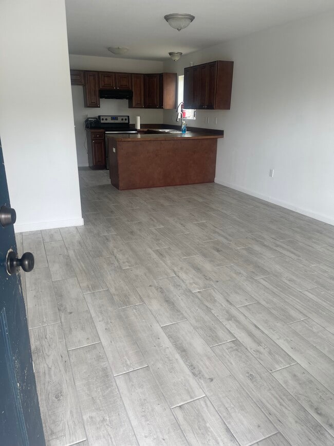 Living Room - 4096 W Marble Way