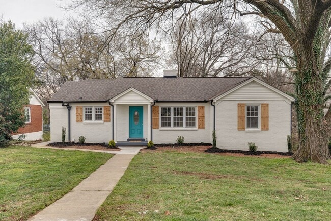 Photo - 4 Bedroom, 3 Bath Home w/ 1 Car Garage