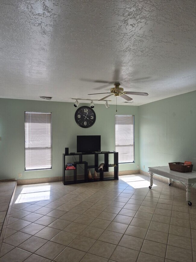 Photo - PARTIALLY FURNISHED