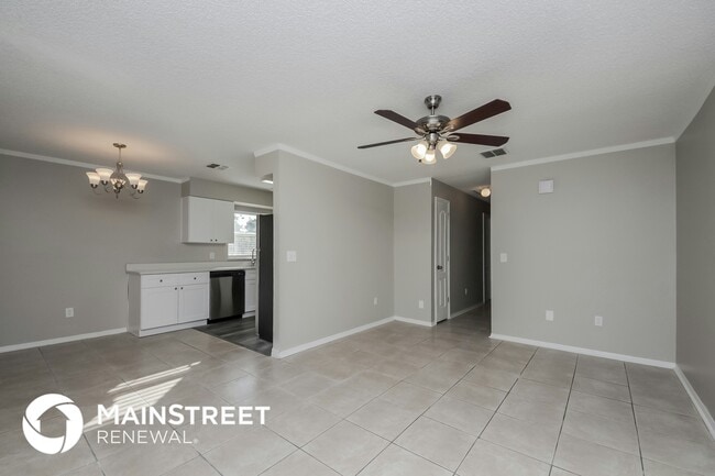 1312 Mark Ct