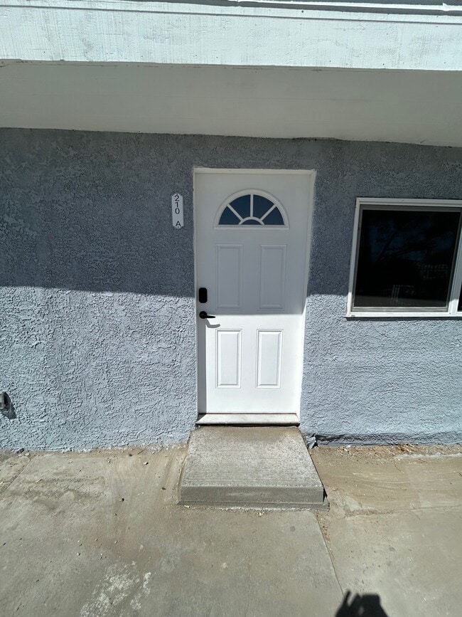 Photo - 210 W Monroe Ave Unit 210 W Monroe