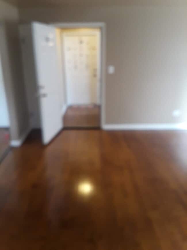 Photo - 6927 S Prairie Ave