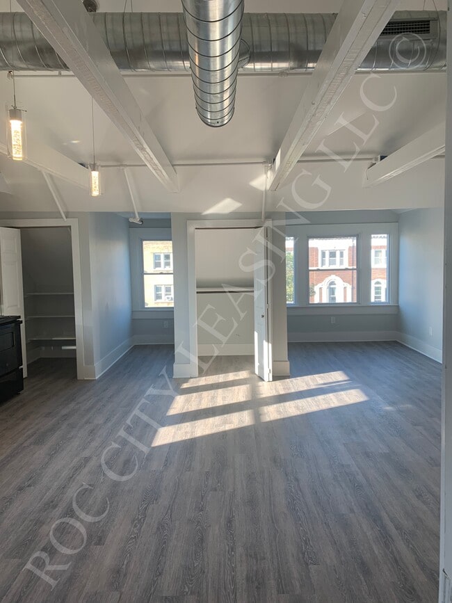 Photo - 965 Monroe Ave Unidad Apt 5