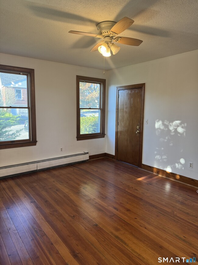 Photo - 22 Wadsworth St