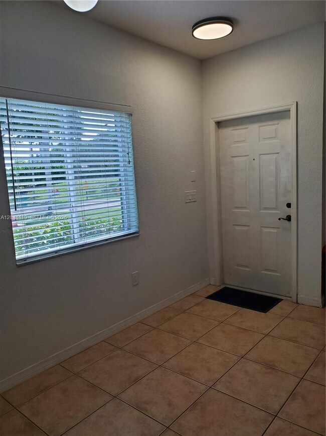 Photo - 7834 Catalina Cir
