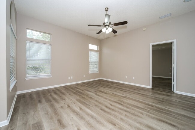 Photo - 1796 Keswick Rd