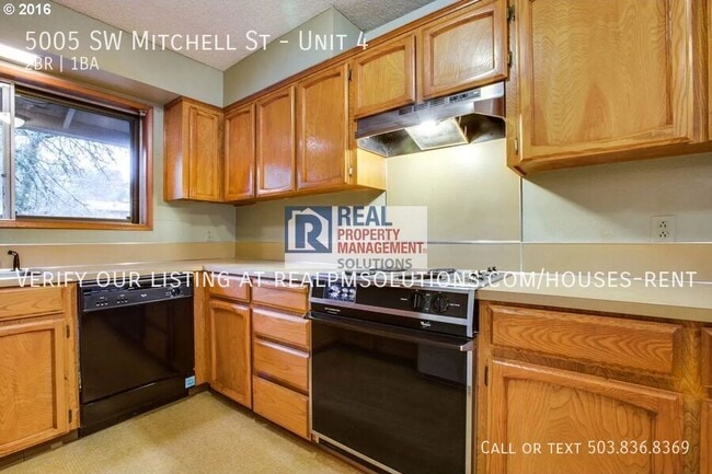 Photo - 5005 SW Mitchell St Unidad 4