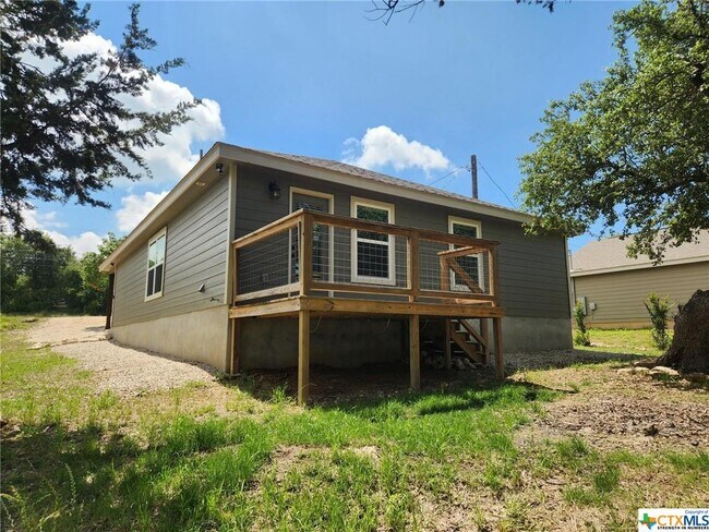 Photo - 891 Roadrunner Spur