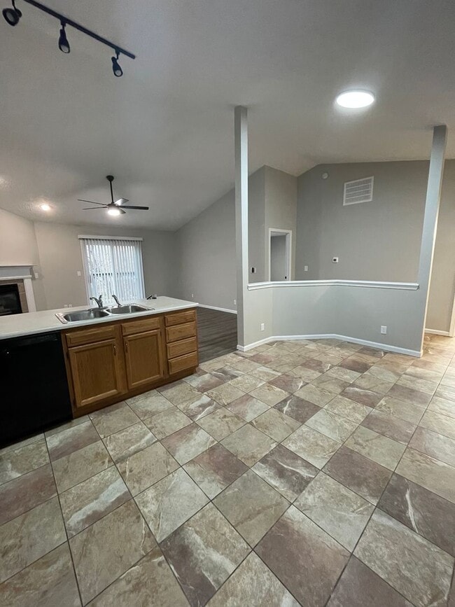Photo - 3624-3626 Thornhill Circle W-TBROS Unit 3624 Thornhill Circle W