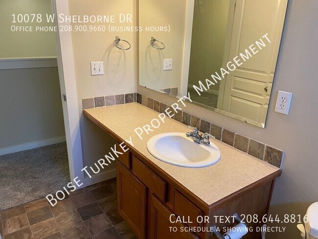 Photo - 10078 W Shelborne Dr