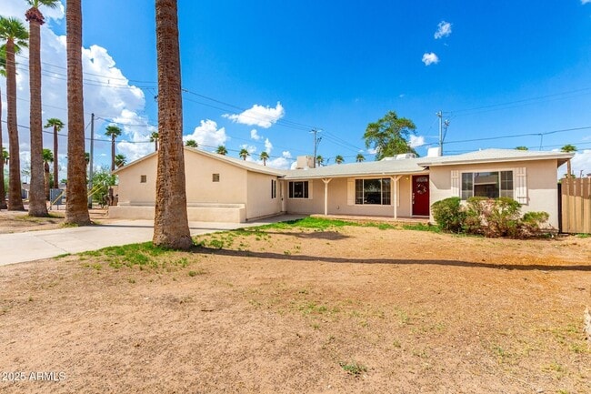Photo - 809 N Gilbert Ave
