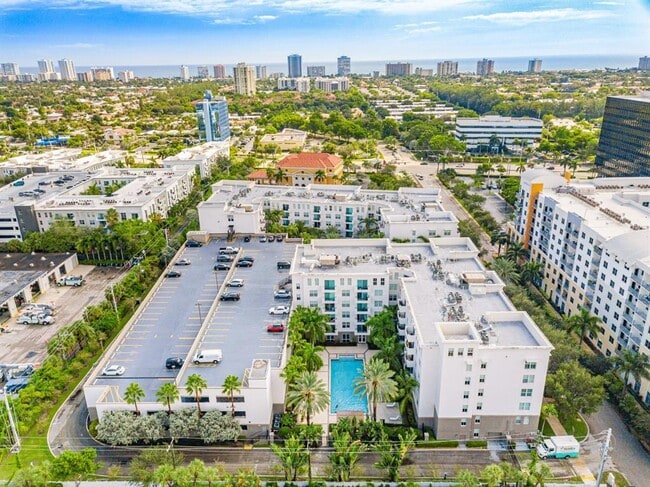 Photo - 2421 NE 65th St Unit 309