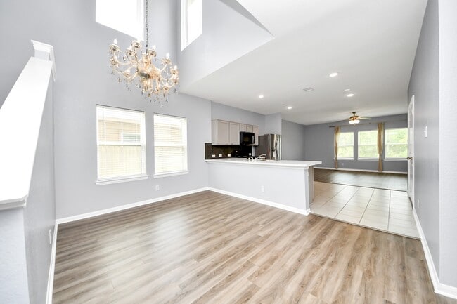 Photo - 4919 Fairwater Ct