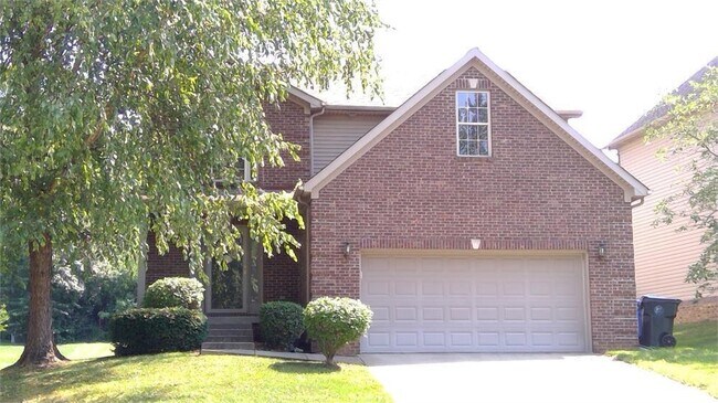 Photo - 421 Forest Hill Dr
