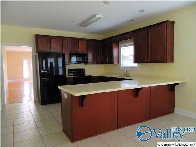 Photo - 315 Cork Alley