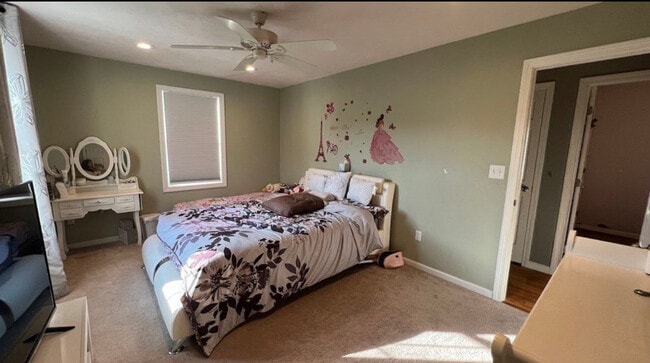 Photo - 24 Manchester St Unit 3BEDROOM IN A LOVELY HOME