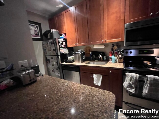 Photo - 17 Garrison St Unit 6