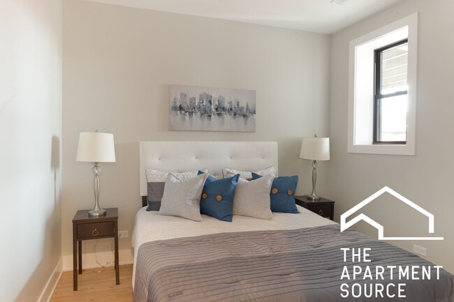 Photo - 2541 N Campbell Ave Unit 1