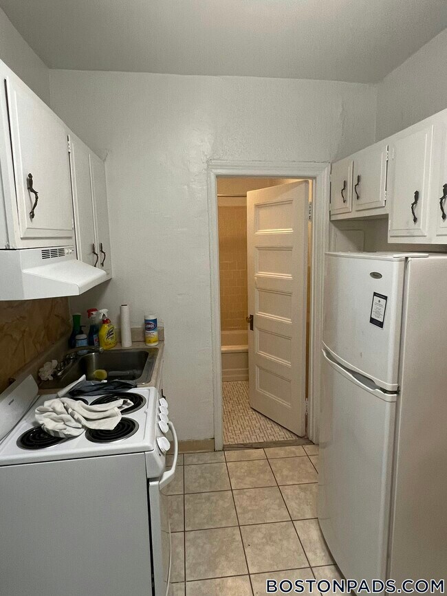 Photo - 1223 Beacon St Unit 403