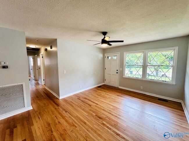 Photo - 3606 NW Kenard Ave