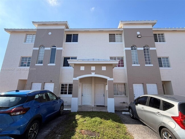 Building Photo - 12005 SW 14th St Unit 403-D